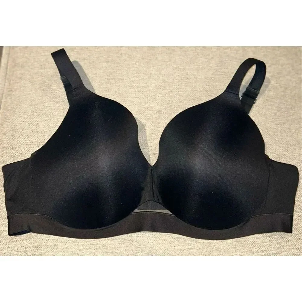 Cacique black lightly lined full coverage bra size 46D